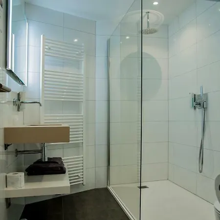 Hotel Dekkers Ossendrecht